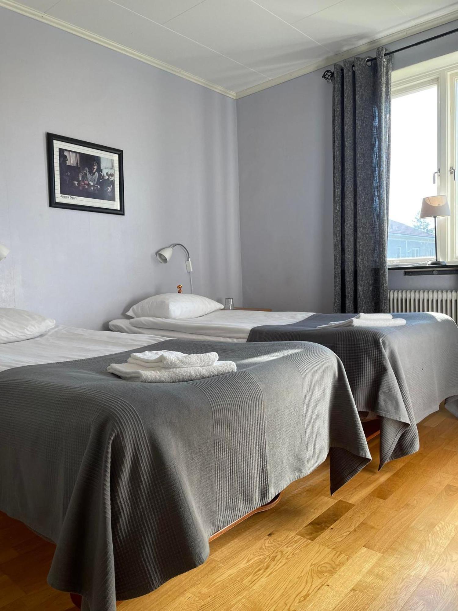 Bralanda Hotell Och Vandrarhem Екстериор снимка